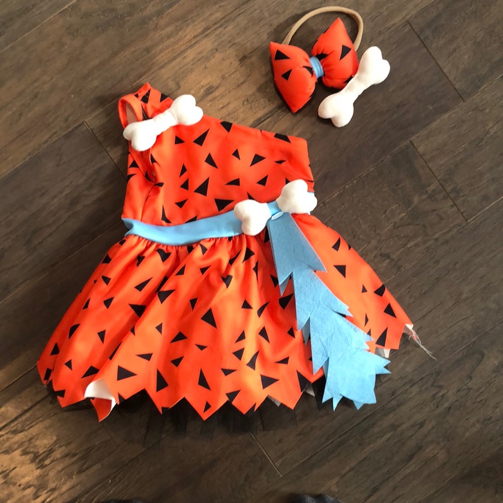 Pebbles Flintstone costume.